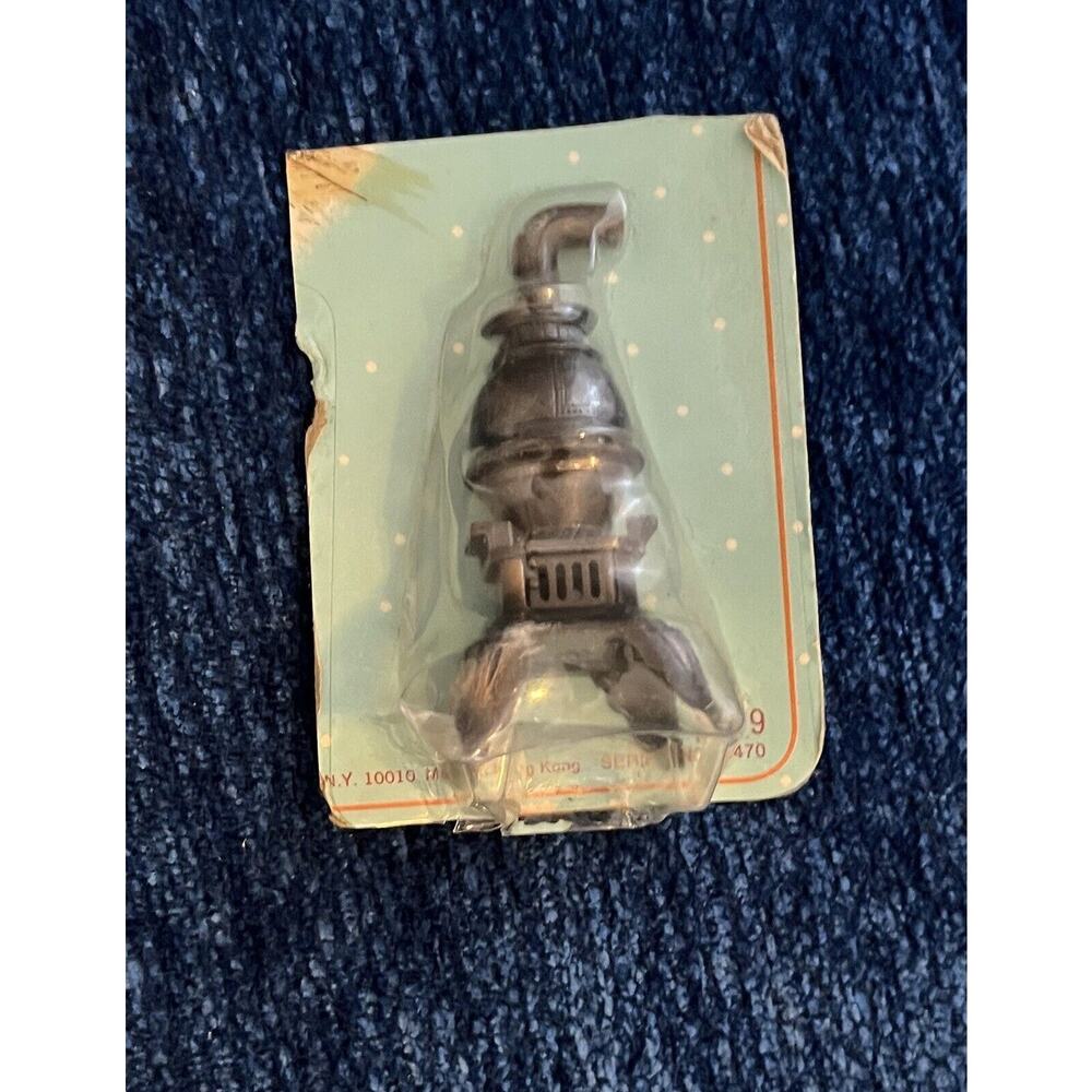 *Holly Hobbie Vtg 1975 Black‎ Pot Belly Miniature Die Cast METAL STOVE #9D New